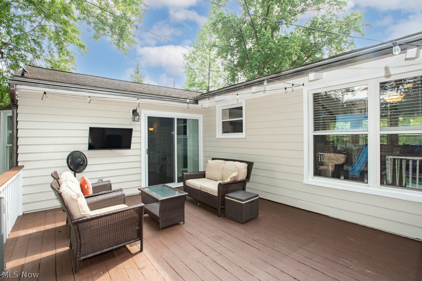 2775 Horseshoe Boulevard Westlake OH 44145