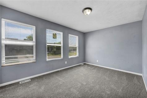 11219 Hopkins Avenue Cleveland OH 44108