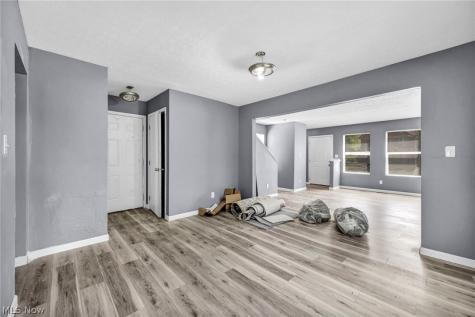 11219 Hopkins Avenue Cleveland OH 44108