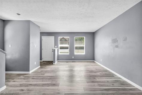 11219 Hopkins Avenue Cleveland OH 44108