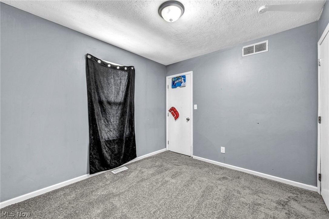 11219 Hopkins Avenue Cleveland OH 44108