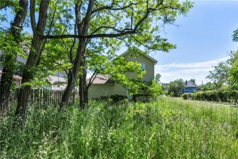 11219 Hopkins Avenue Cleveland OH 44108