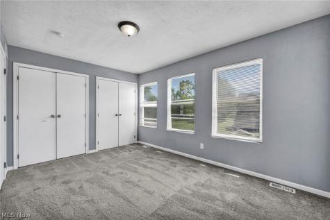 11219 Hopkins Avenue Cleveland OH 44108