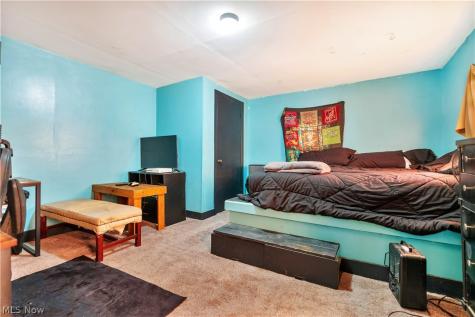 13222 Lexington Avenue NE Alliance OH 44601