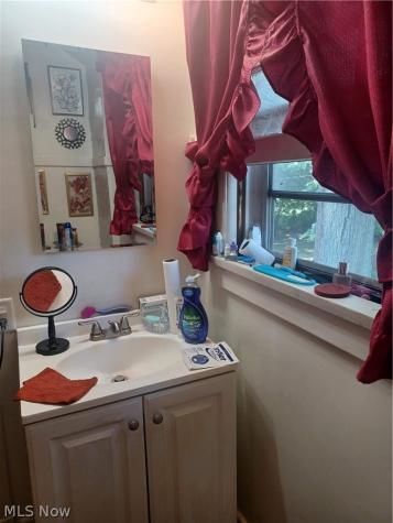 456 Norwood Avenue Youngstown OH 44504