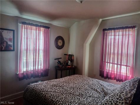 456 Norwood Avenue Youngstown OH 44504