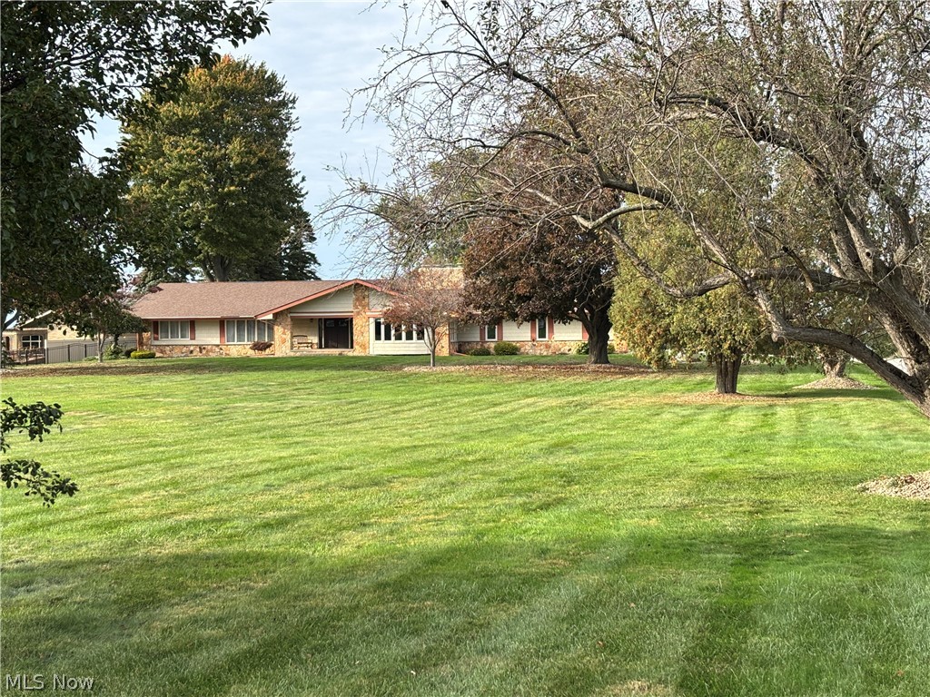1266 Lake Road Conneaut OH 44030