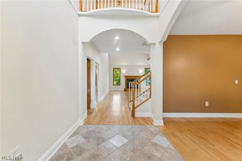 4311 Wadsworth Road Norton OH 44203