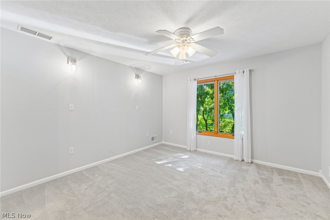 4311 Wadsworth Road Norton OH 44203