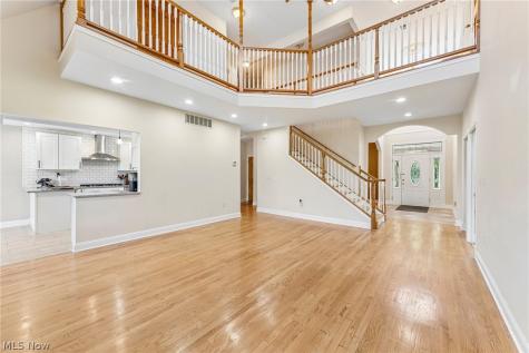 4311 Wadsworth Road Norton OH 44203