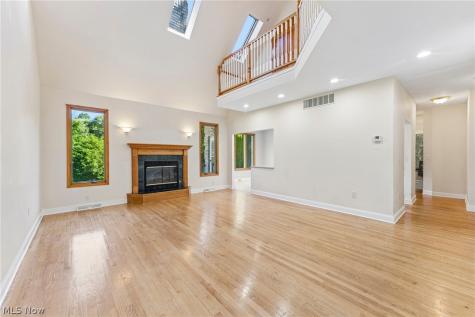 4311 Wadsworth Road Norton OH 44203