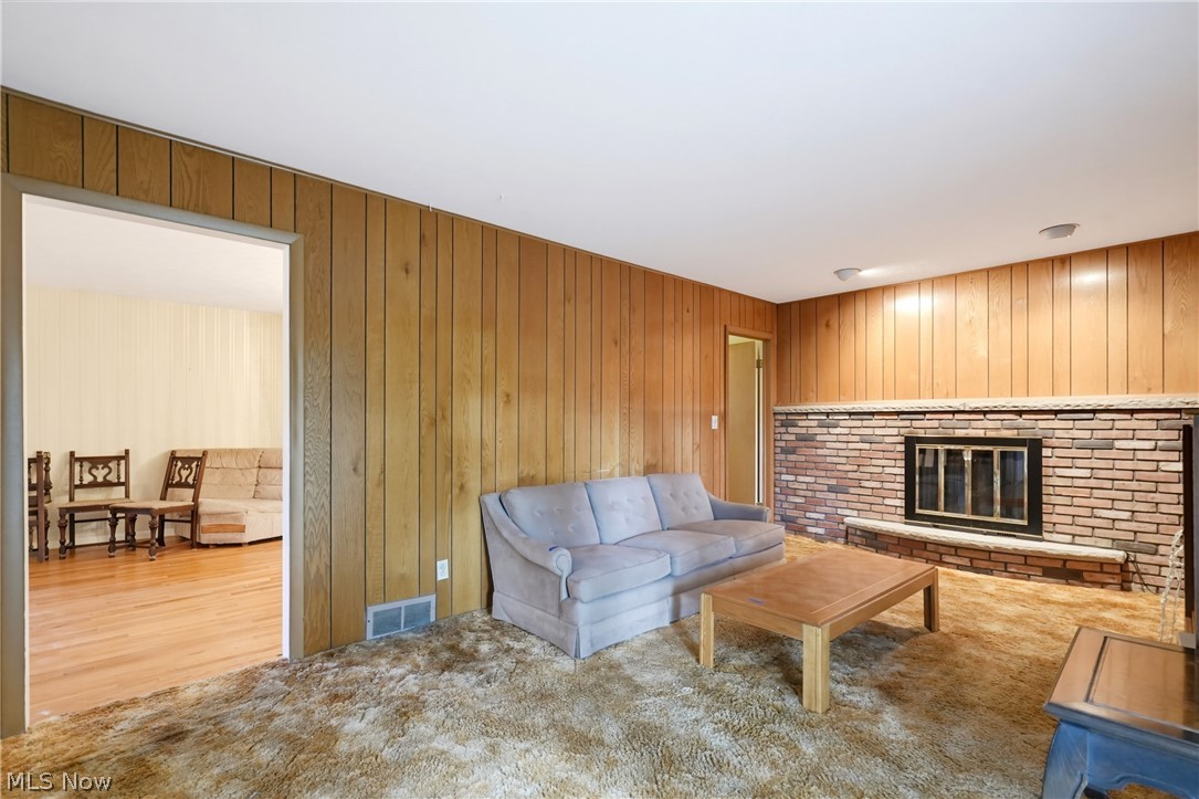 1780 E Parkhaven Drive Seven Hills OH 44131