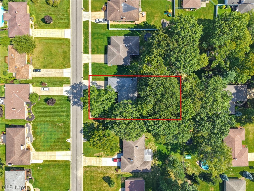 1780 E Parkhaven Drive Seven Hills OH 44131