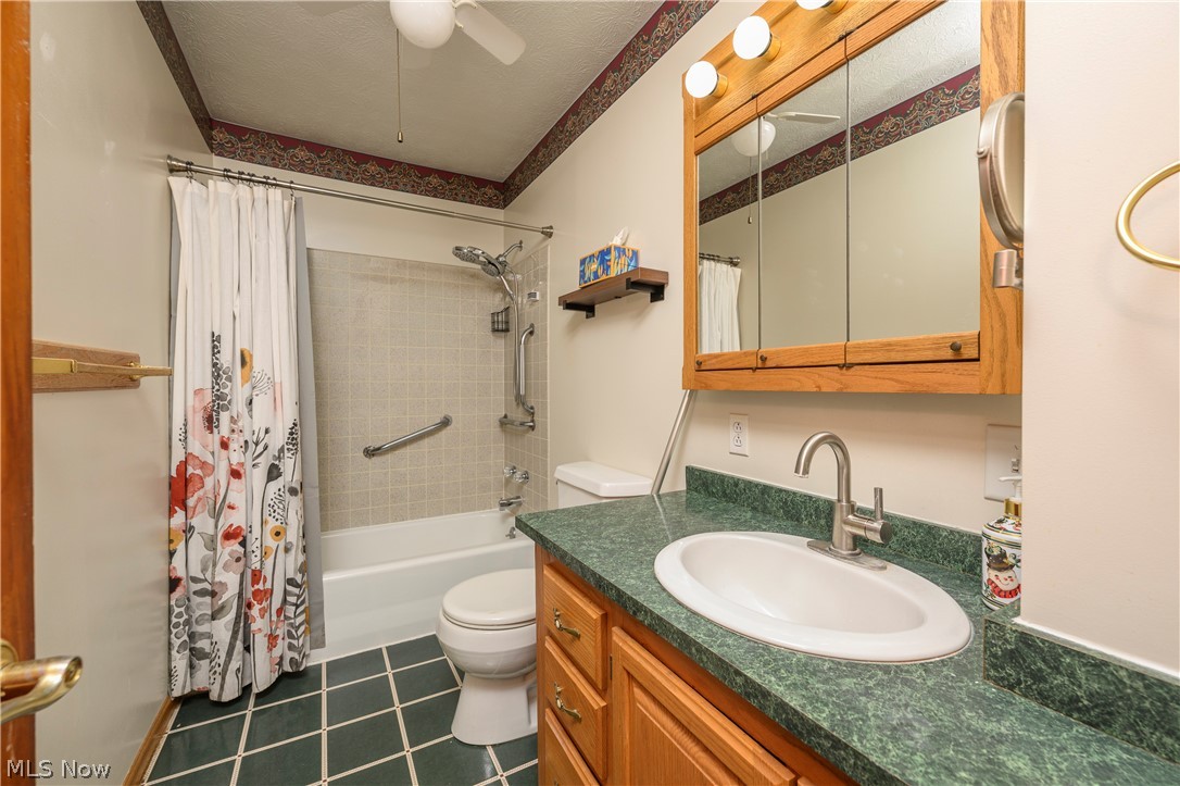 254 Ohio Avenue NW New Philadelphia OH 44663