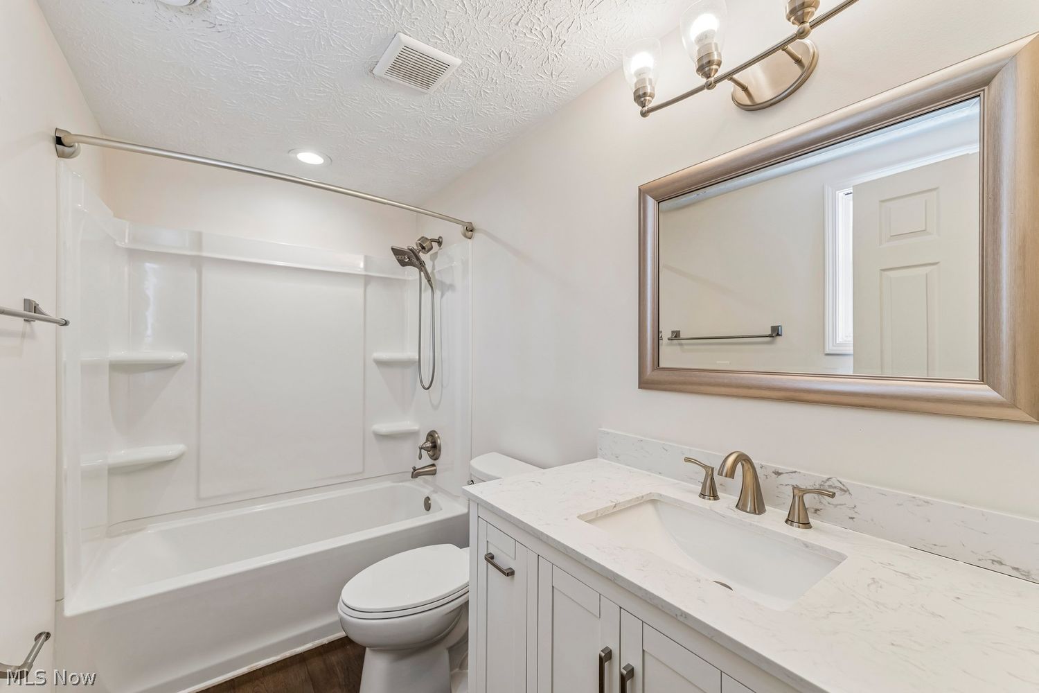 226 Rustic Hill Lane Amherst OH 44001