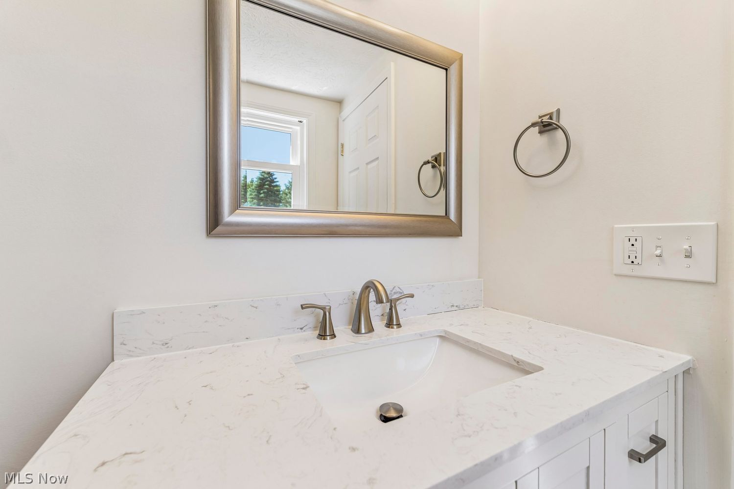 226 Rustic Hill Lane Amherst OH 44001