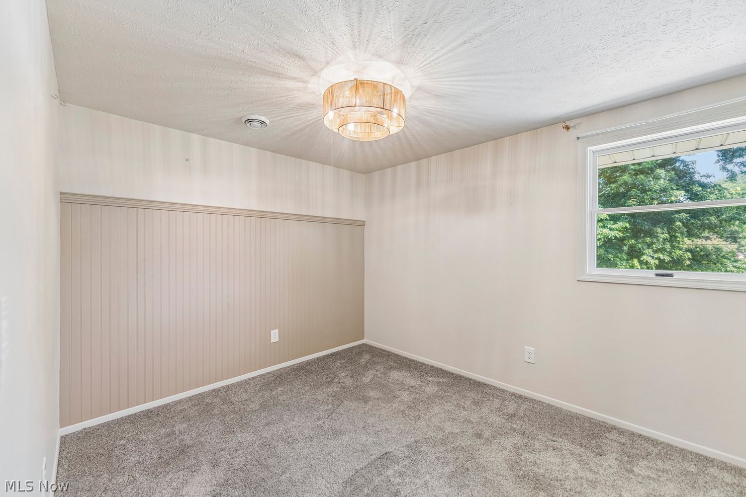 226 Rustic Hill Lane Amherst OH 44001