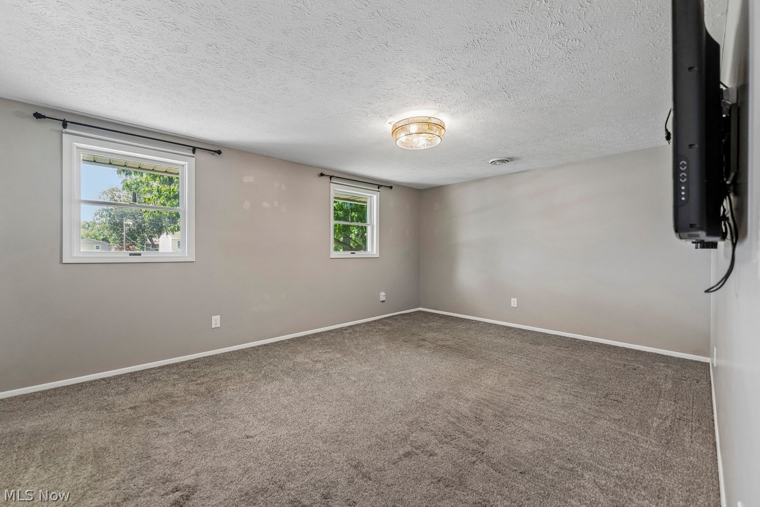 226 Rustic Hill Lane Amherst OH 44001