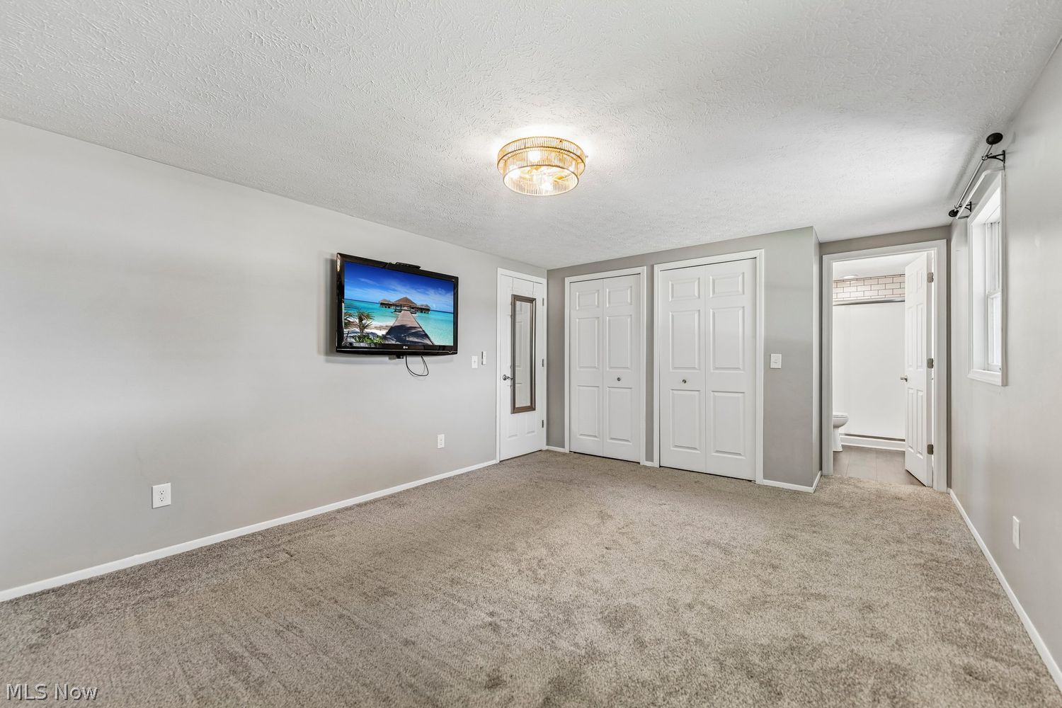 226 Rustic Hill Lane Amherst OH 44001