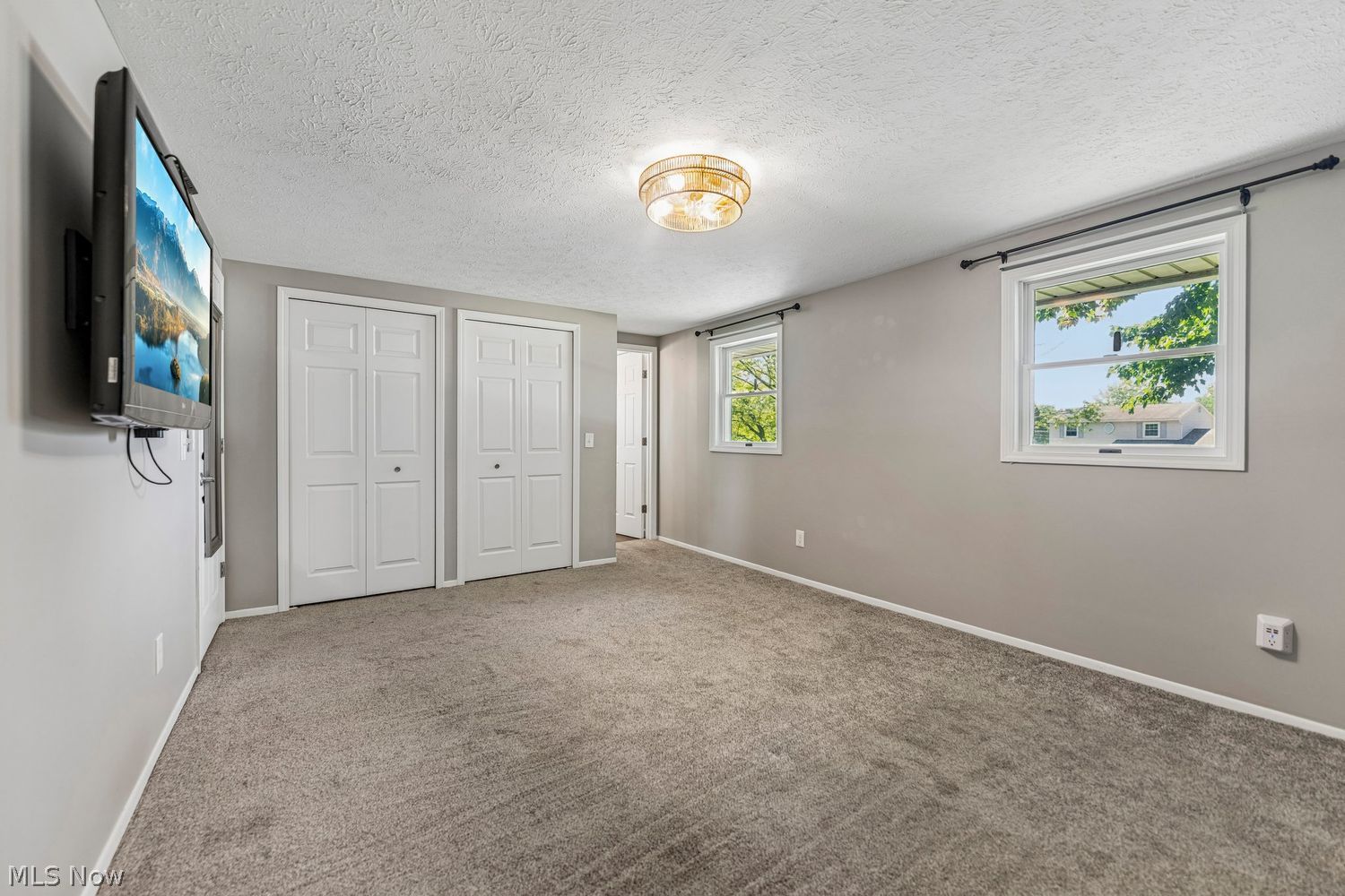 226 Rustic Hill Lane Amherst OH 44001