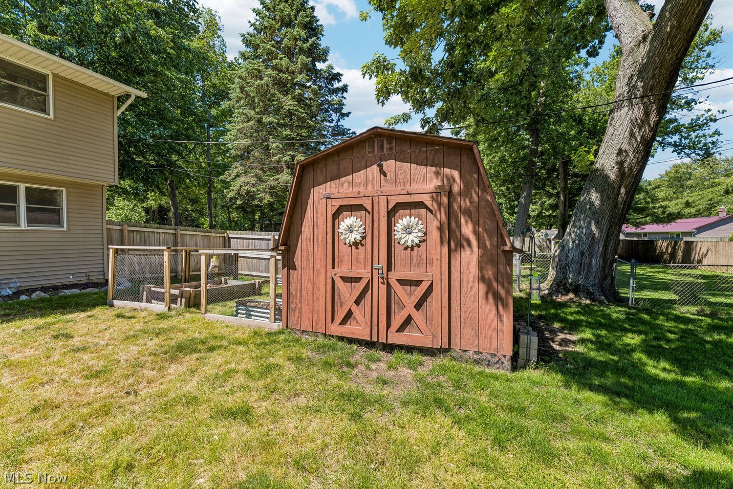 226 Rustic Hill Lane Amherst OH 44001