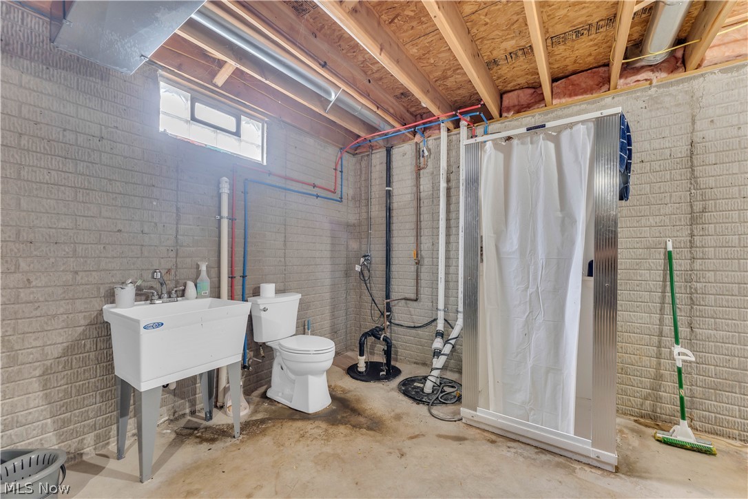 6252 W Breezeway Drive North Ridgeville OH 44039