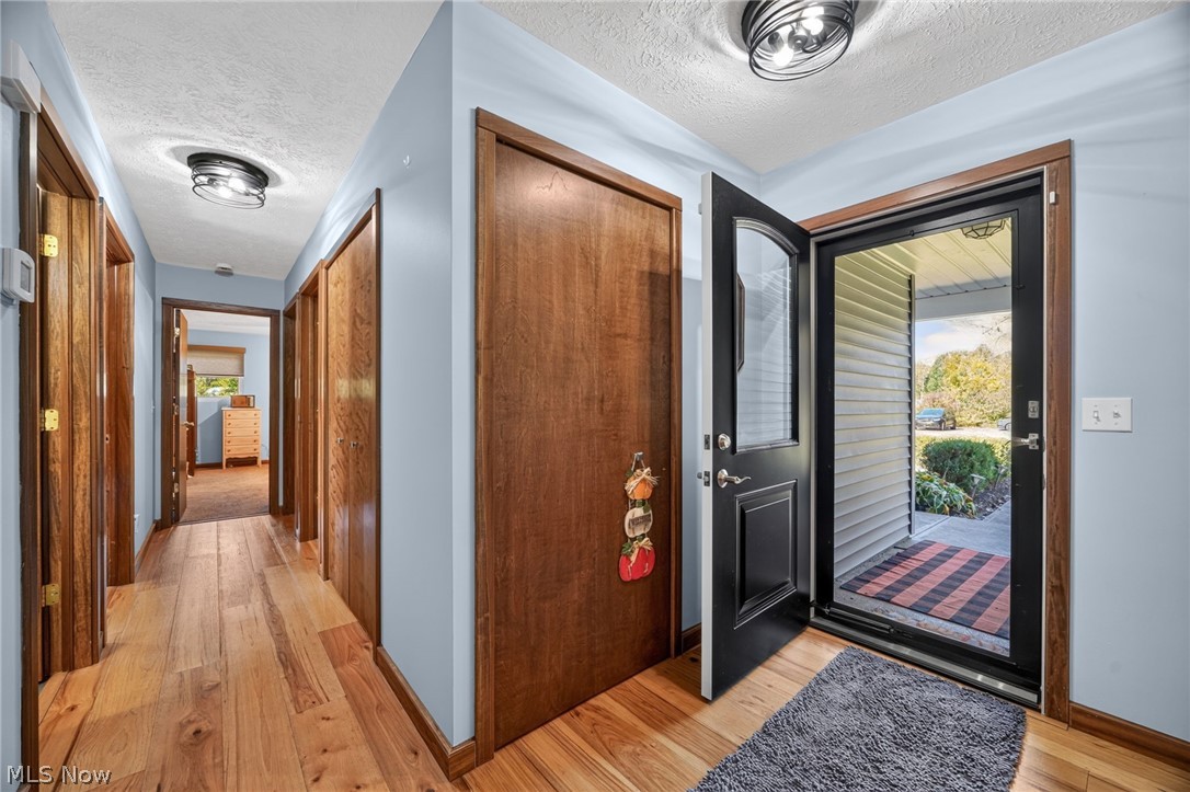 5240 Kevin Street Sheffield Village OH 44054