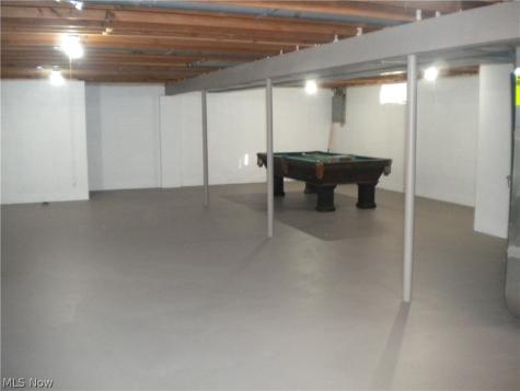 292 E Cassell Avenue Barberton OH 44203
