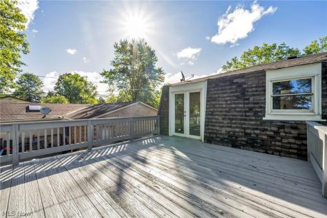 8742 Usher Road Olmsted Twp OH 44138