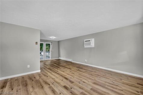 8742 Usher Road Olmsted Twp OH 44138