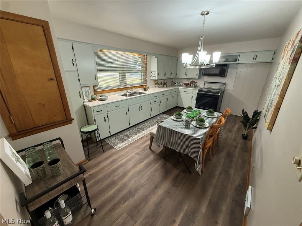 1820 Dover Avenue Dover OH 44622