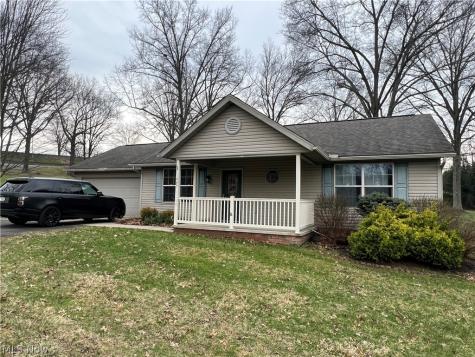 945 E Jackson Street Millersburg OH 44654