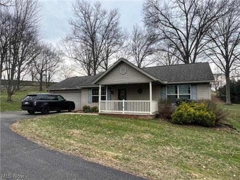 945 E Jackson Street Millersburg OH 44654