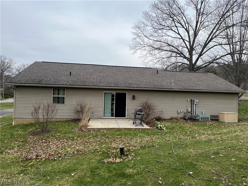 945 E Jackson Street Millersburg OH 44654