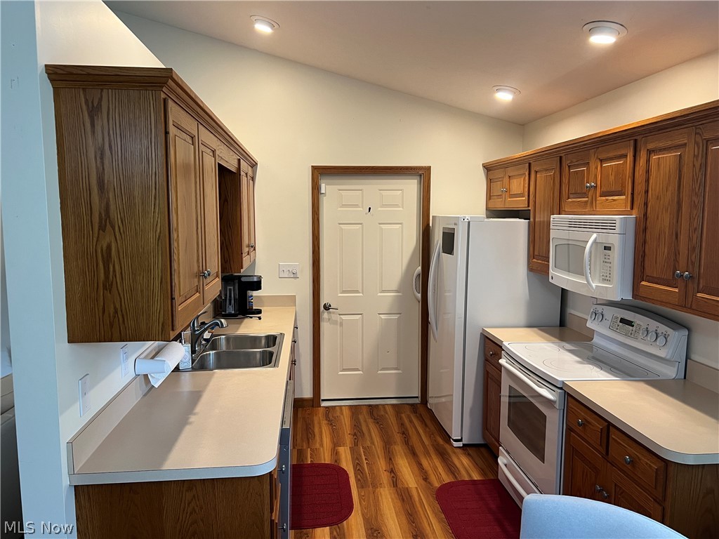 945 E Jackson Street Millersburg OH 44654