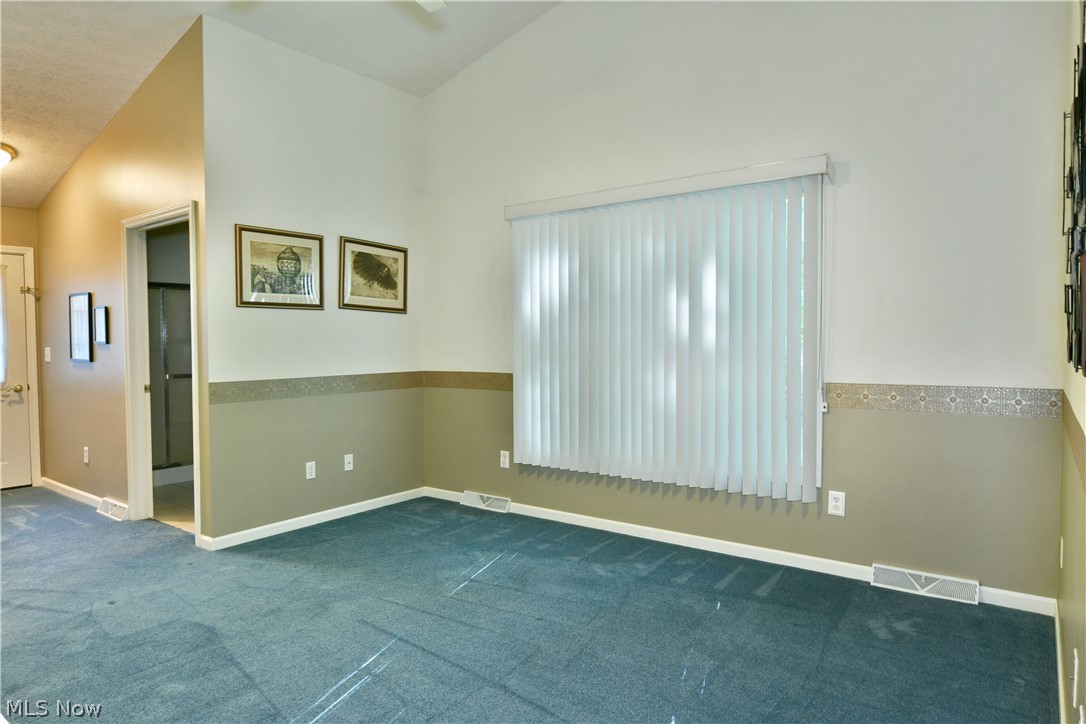 19 Spring Creek Drive Cortland OH 44410