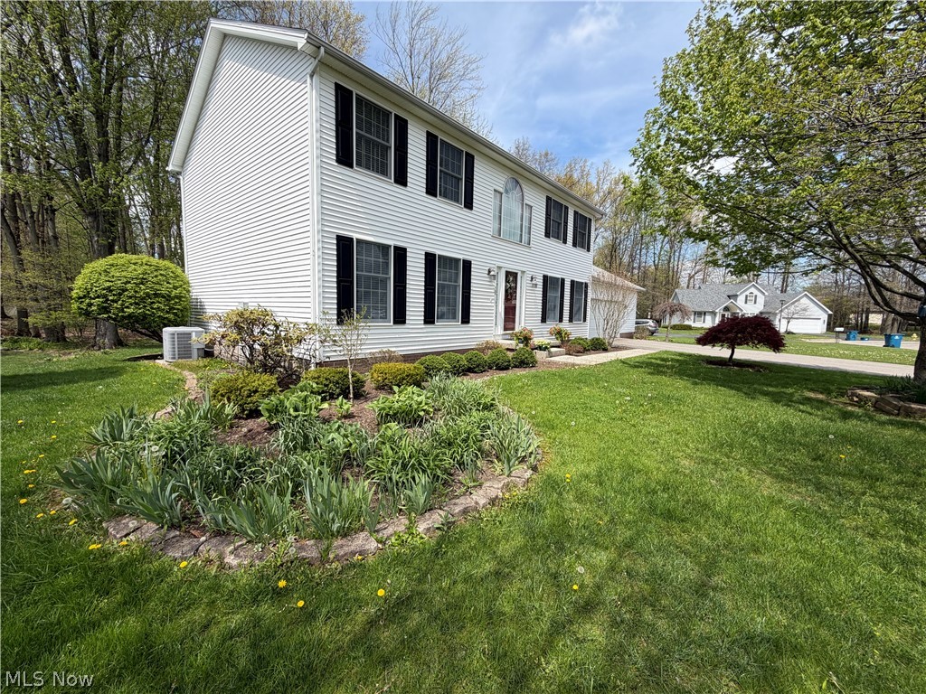 19 Spring Creek Drive Cortland OH 44410