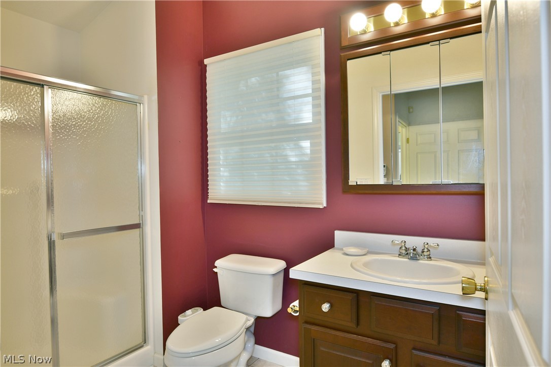 19 Spring Creek Drive Cortland OH 44410
