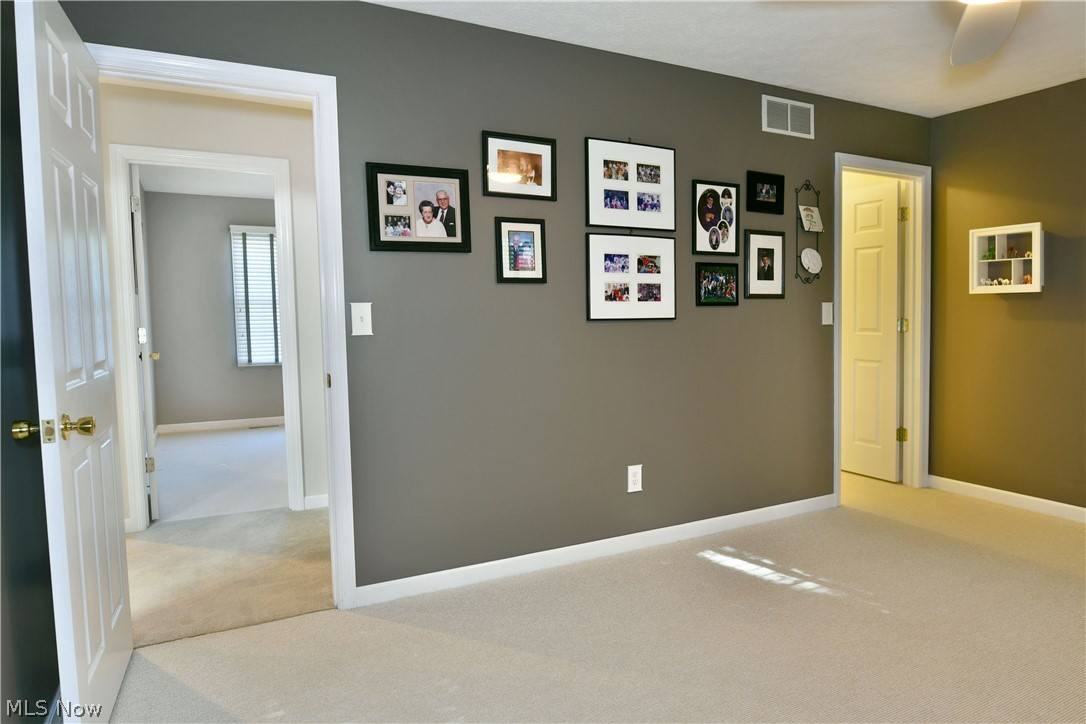 19 Spring Creek Drive Cortland OH 44410