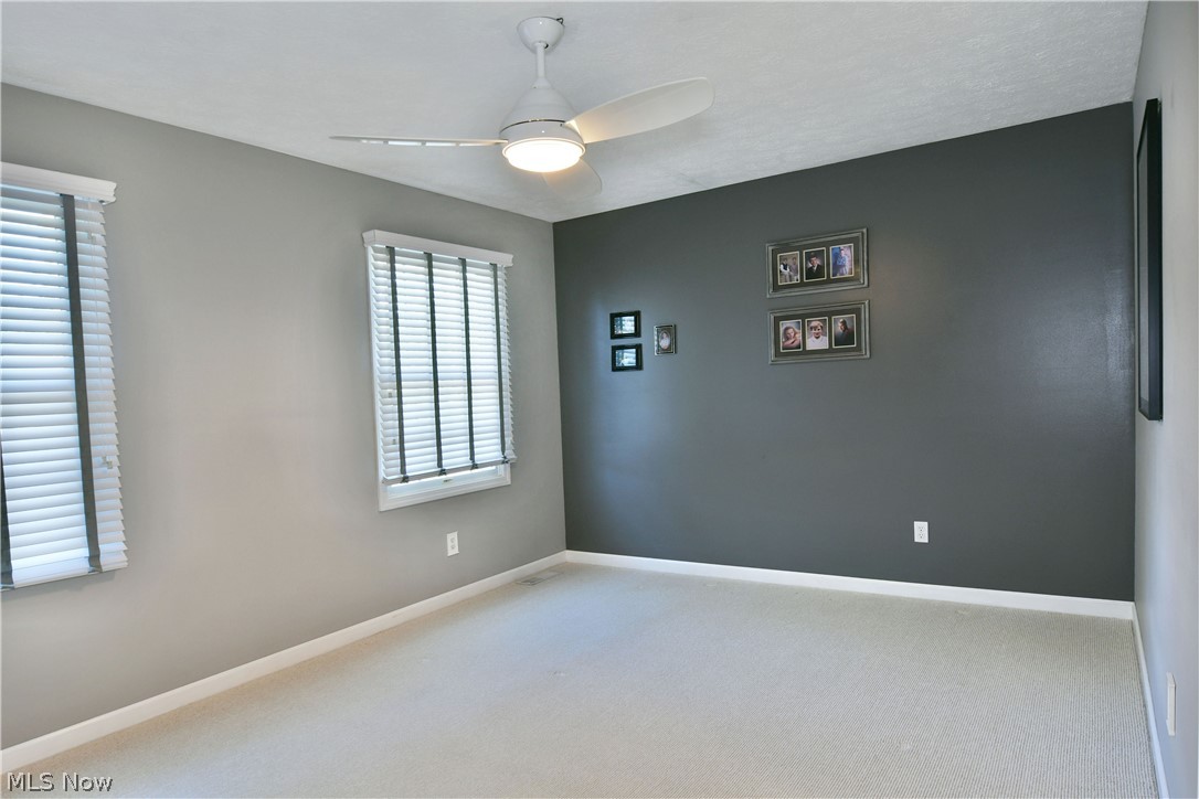 19 Spring Creek Drive Cortland OH 44410