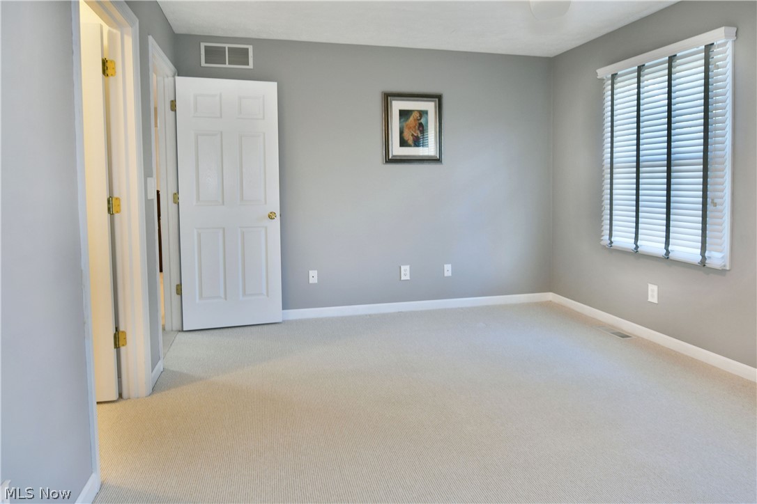 19 Spring Creek Drive Cortland OH 44410