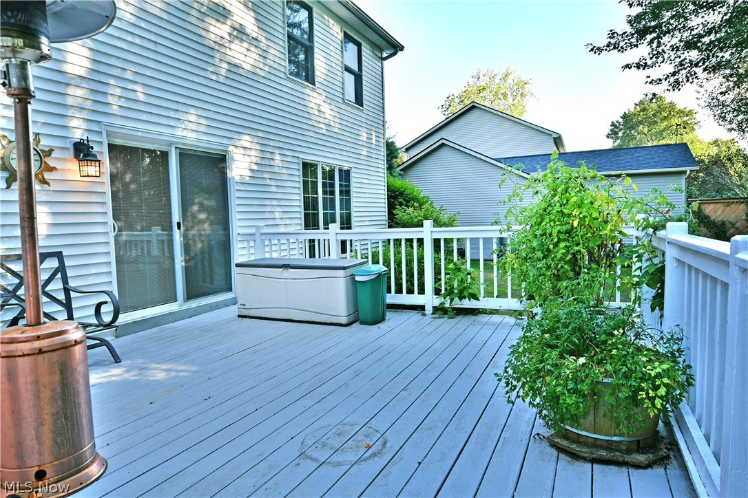 19 Spring Creek Drive Cortland OH 44410