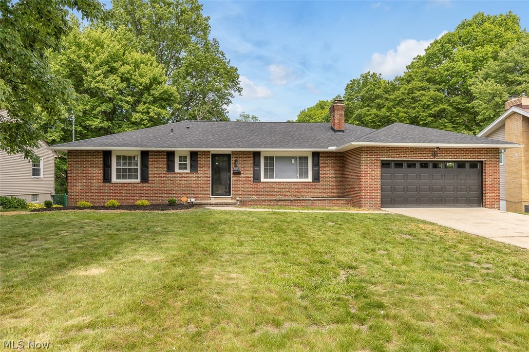 2429 Thurmont Road Akron OH 44313