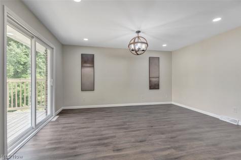 2429 Thurmont Road Akron OH 44313