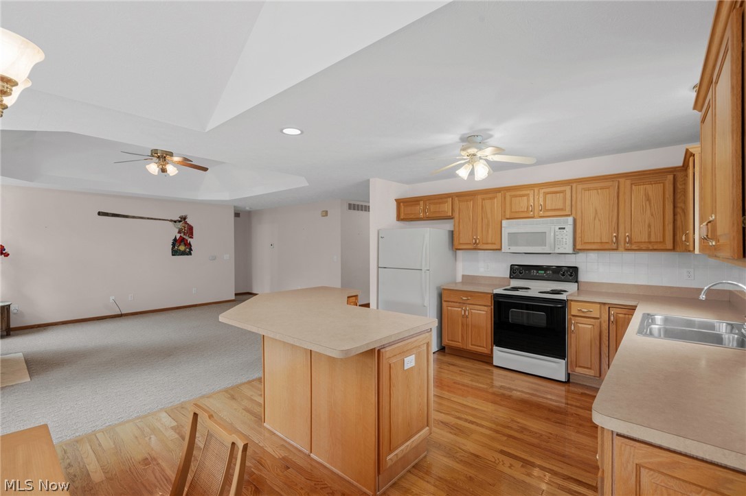 5410 Peachtree Lane N Parma OH 44134
