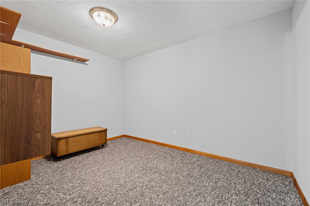 5410 Peachtree Lane N Parma OH 44134