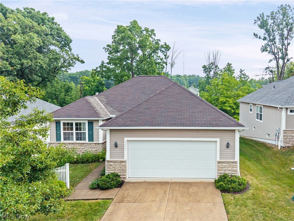 5410 Peachtree Lane N Parma OH 44134