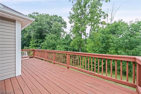 5410 Peachtree Lane N Parma OH 44134