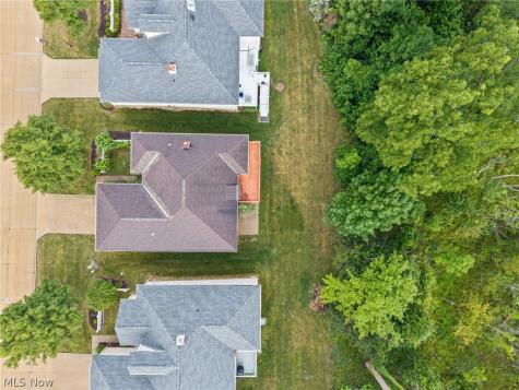5410 Peachtree Lane N Parma OH 44134