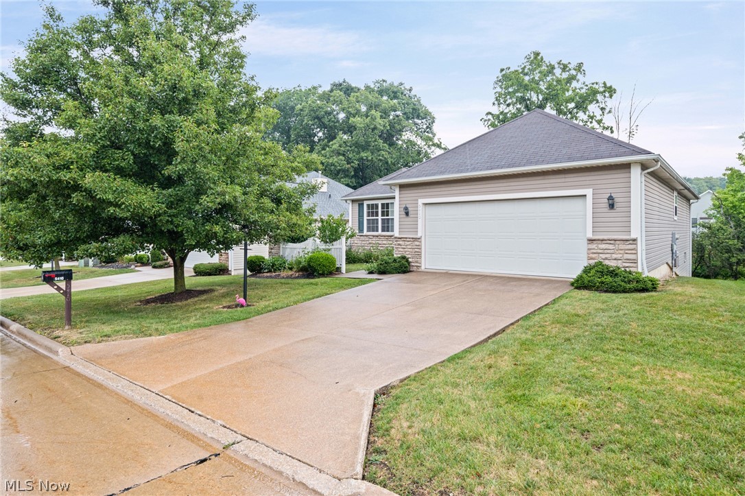 5410 Peachtree Lane N Parma OH 44134